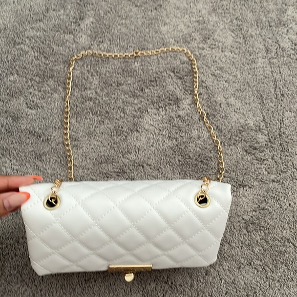 Shein White Quilted Purse - Picture 3 of 4